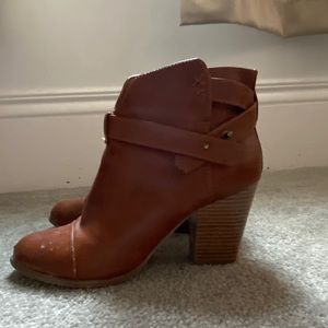 Ankle booties